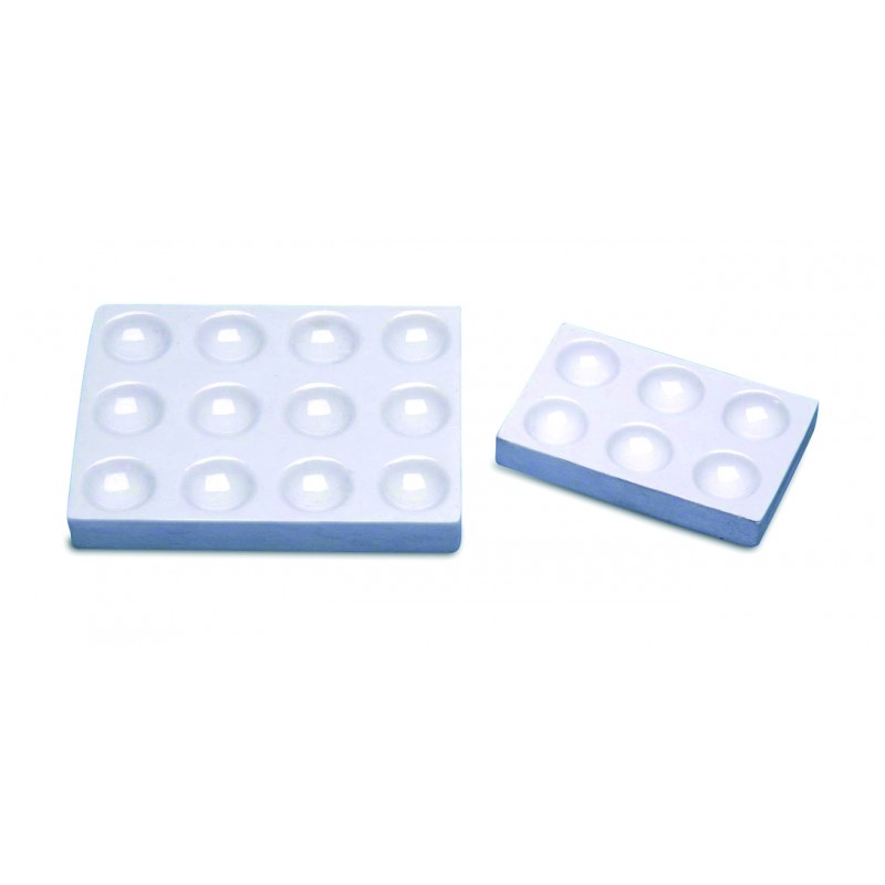 For aesthetic antero-posterior restorations