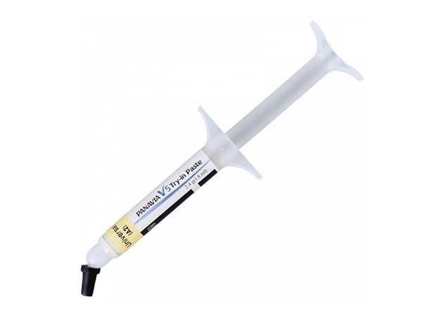 Panavia V5 (syringe)