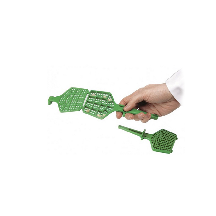 Tooth cleaning grille