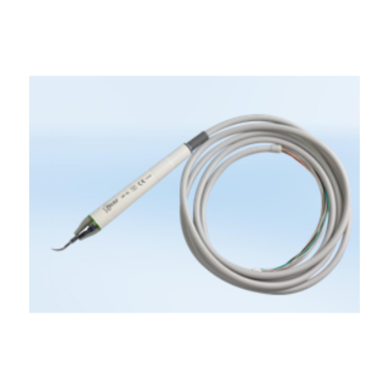 Built-in ultrasonic scaler with 5 free tips